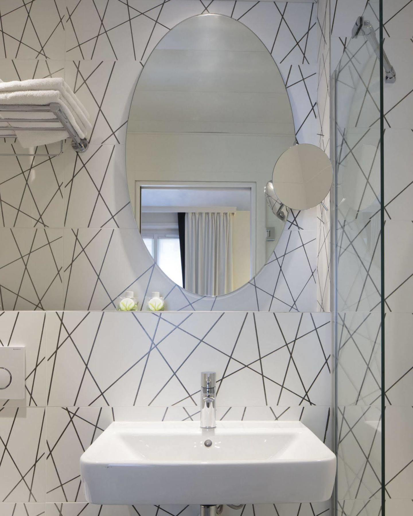 Nouvel Eiffel 3* Paris