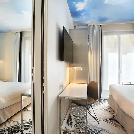 Hotel Nouvel Eiffel Parigi