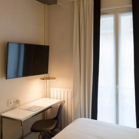 Nouvel Eiffel Hotel Parigi