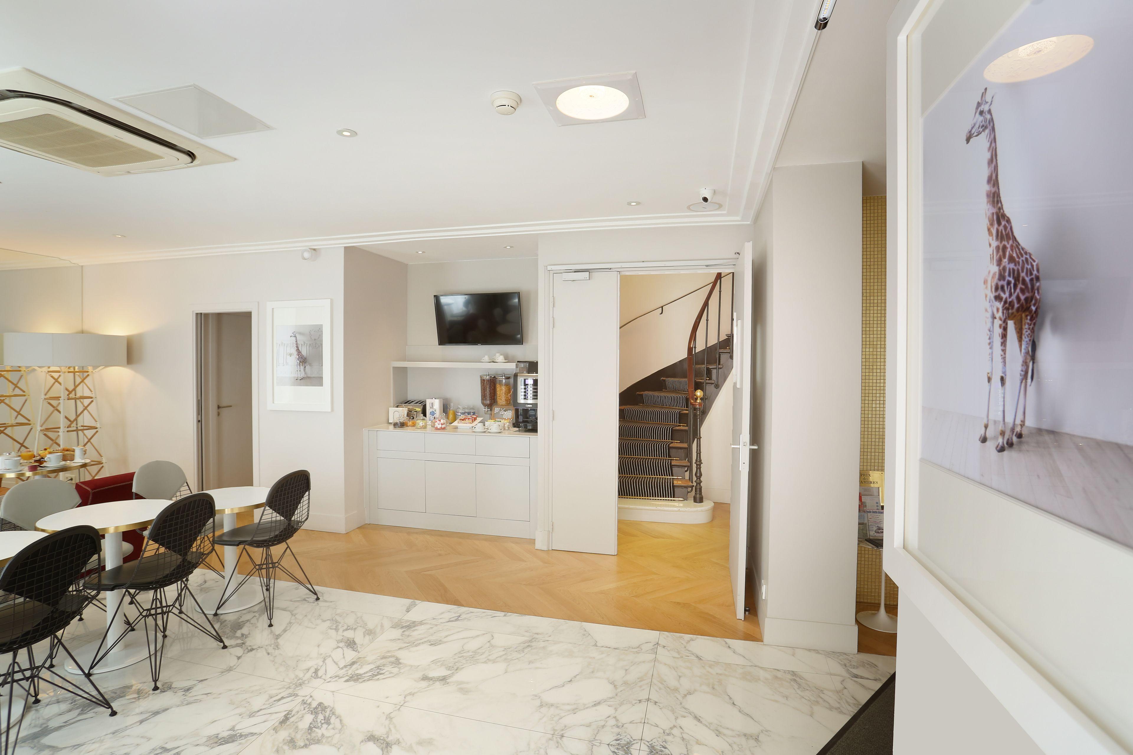 Nouvel Eiffel 3* Parigi