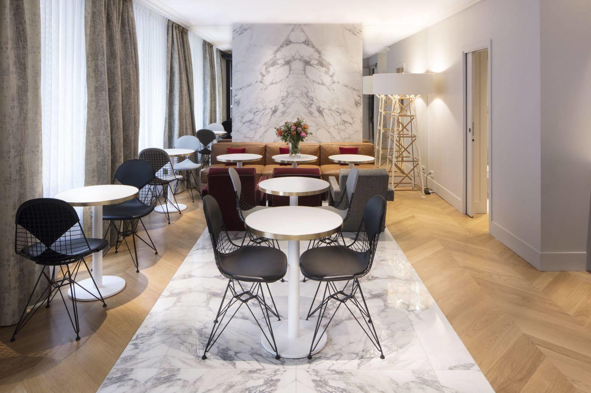 Hotel Nouvel Eiffel Parigi