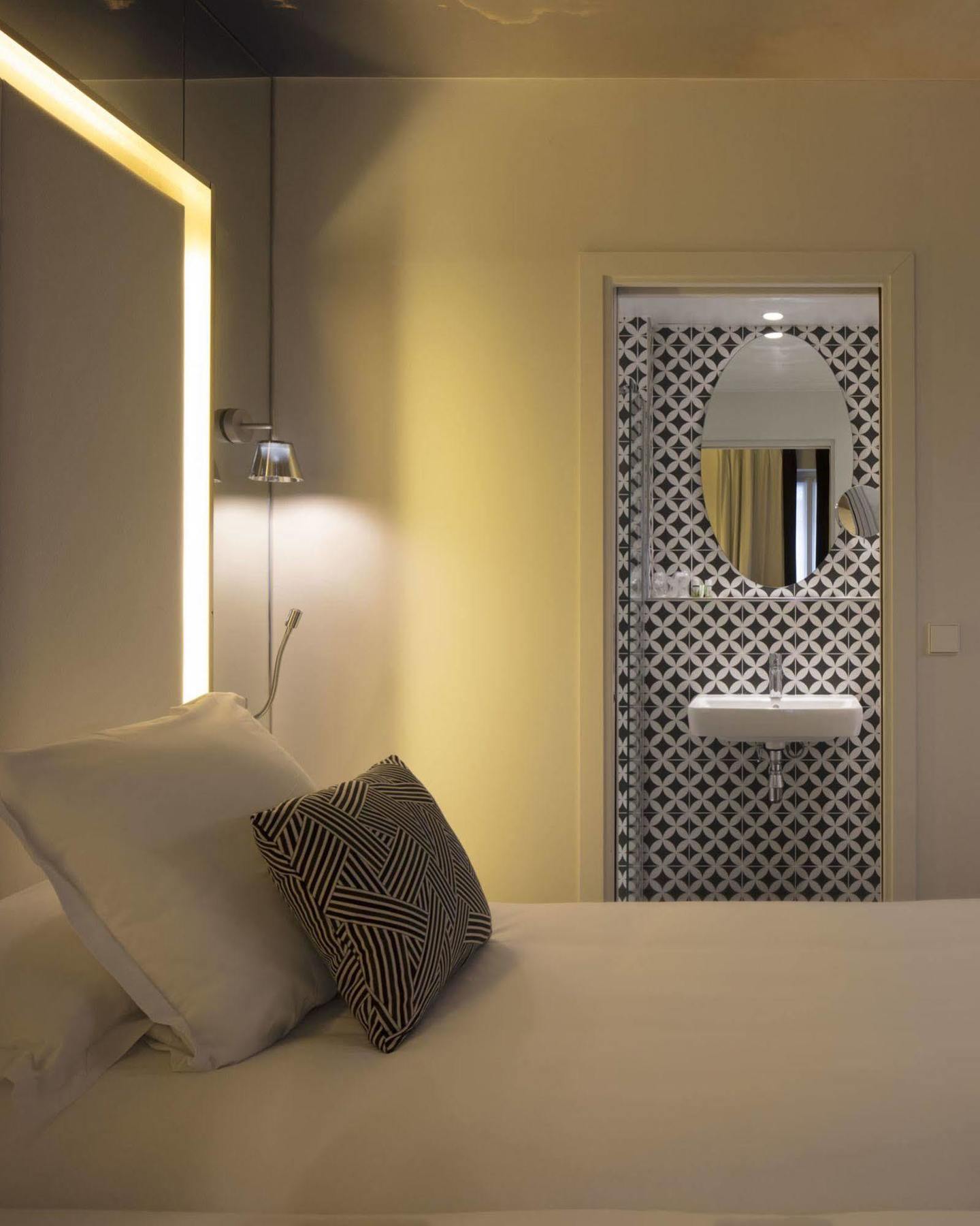 Hotel Nouvel Eiffel Parigi