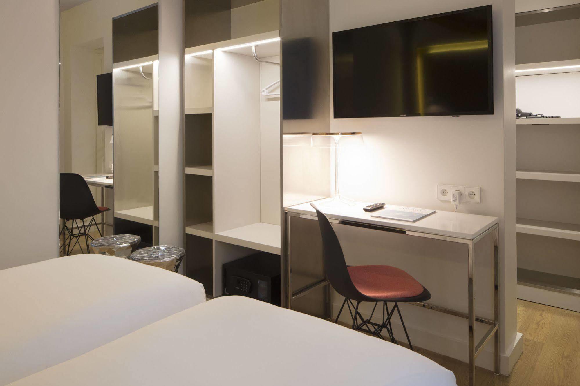 Nouvel Eiffel Hotel Parigi