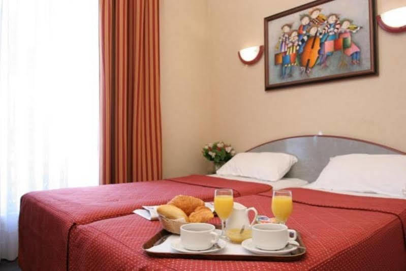 Hotel Nouvel Eiffel 3*