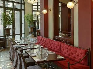 Nouvel Eiffel Hotel Parigi